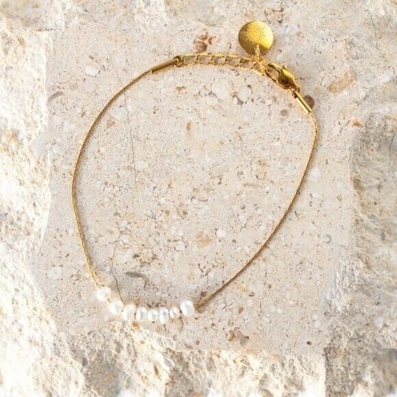 Dainty Pearl Bracelet Baroque Pearl Bracelet Gold Non-Tarnish Chain Bracelet - Picture 6 of 15